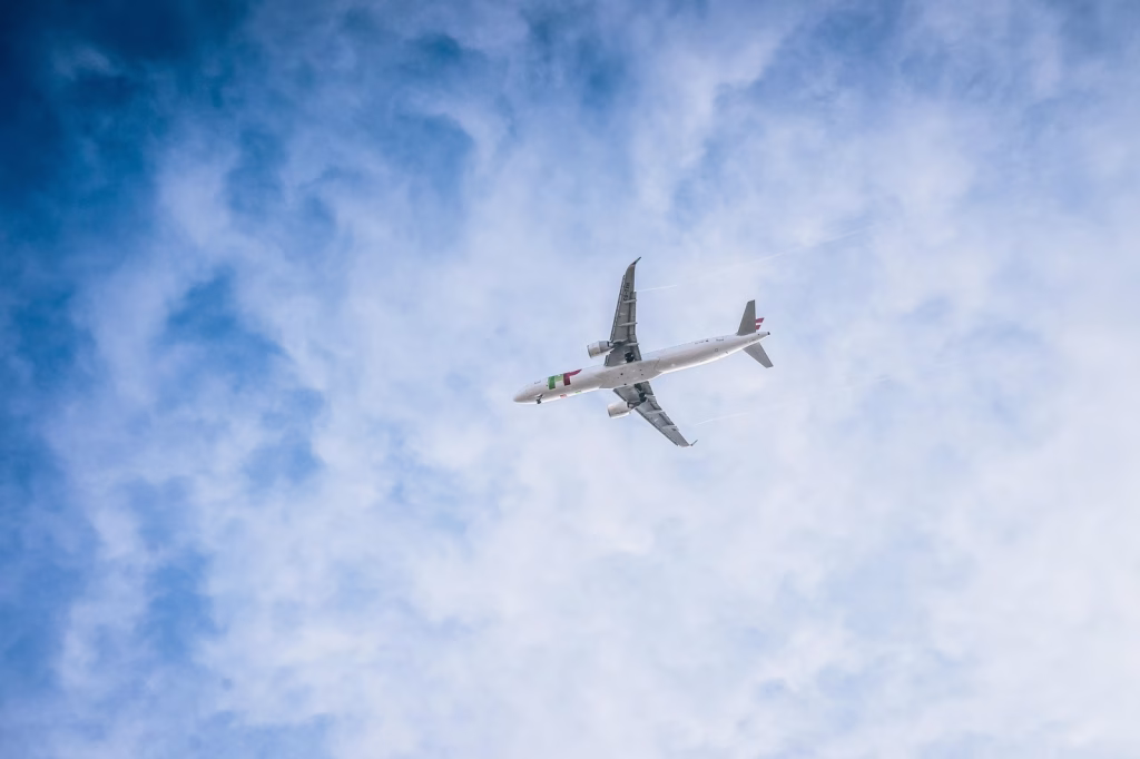 A photo of a plane in the sky.
