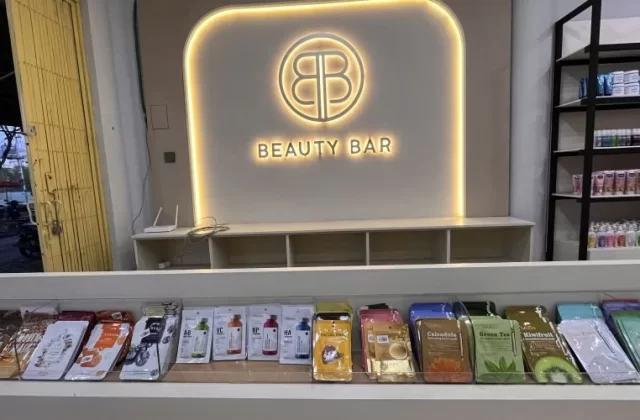 Beauty Bar Store