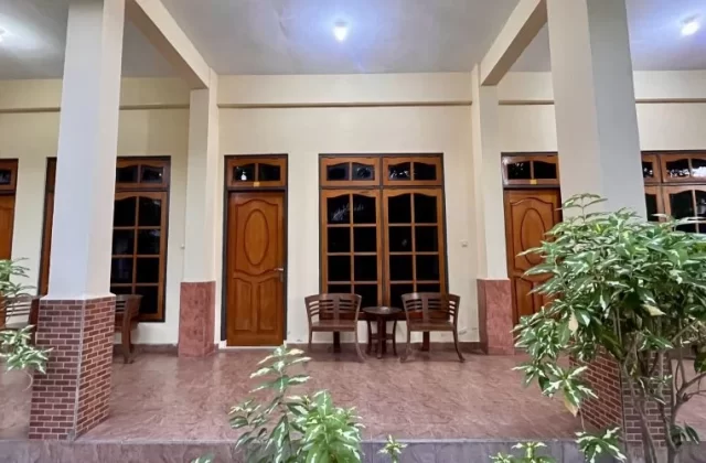 Elvin Hotel