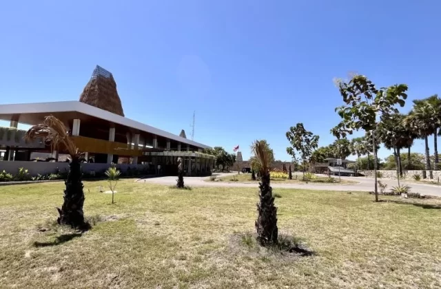 Kambaniru Beach Hotel and Resort