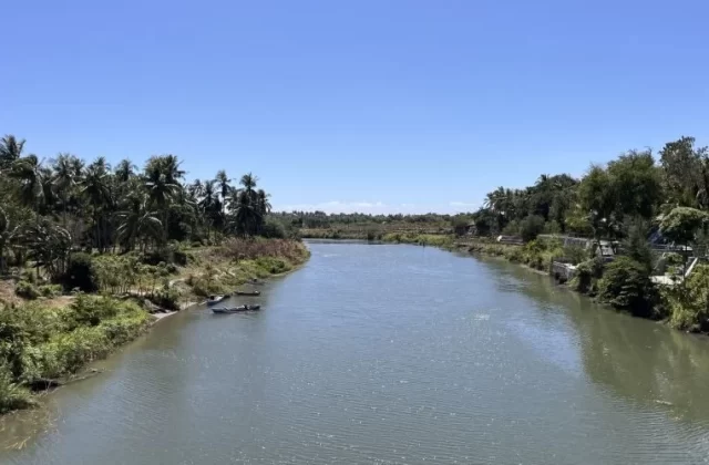 Kambaniru River