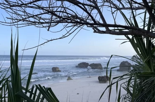 Nihi Oka Beach