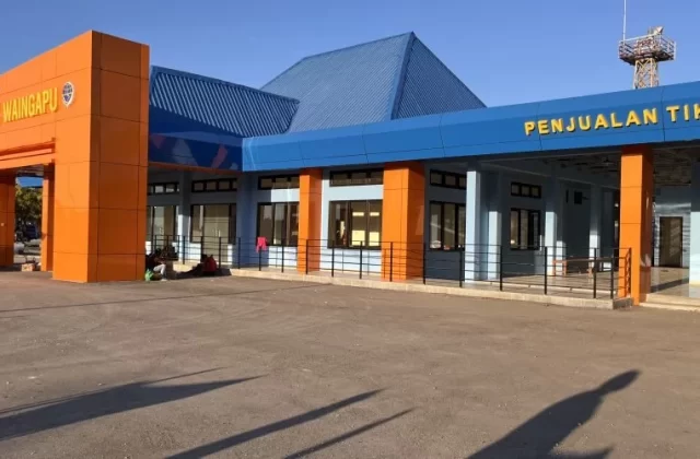 Waingapu Ferry Port